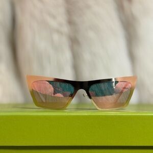 Stylish Reflective Rose Gold Sunglasses